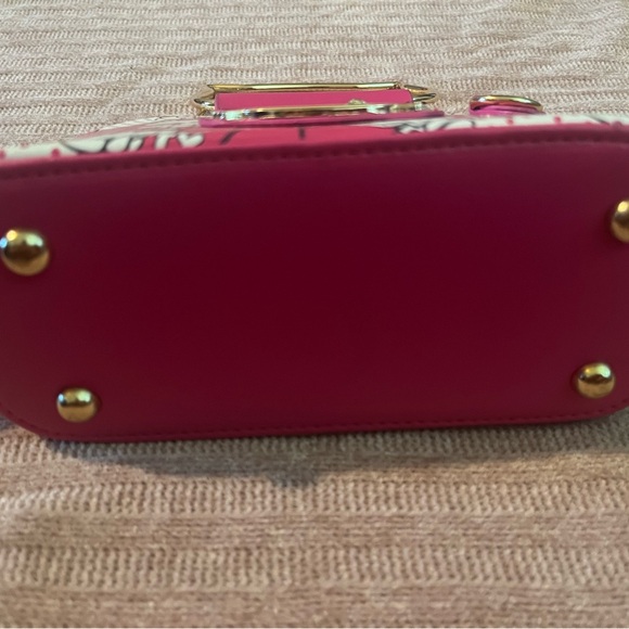 Unique hello kitty convertible bag - Picture 4 of 7